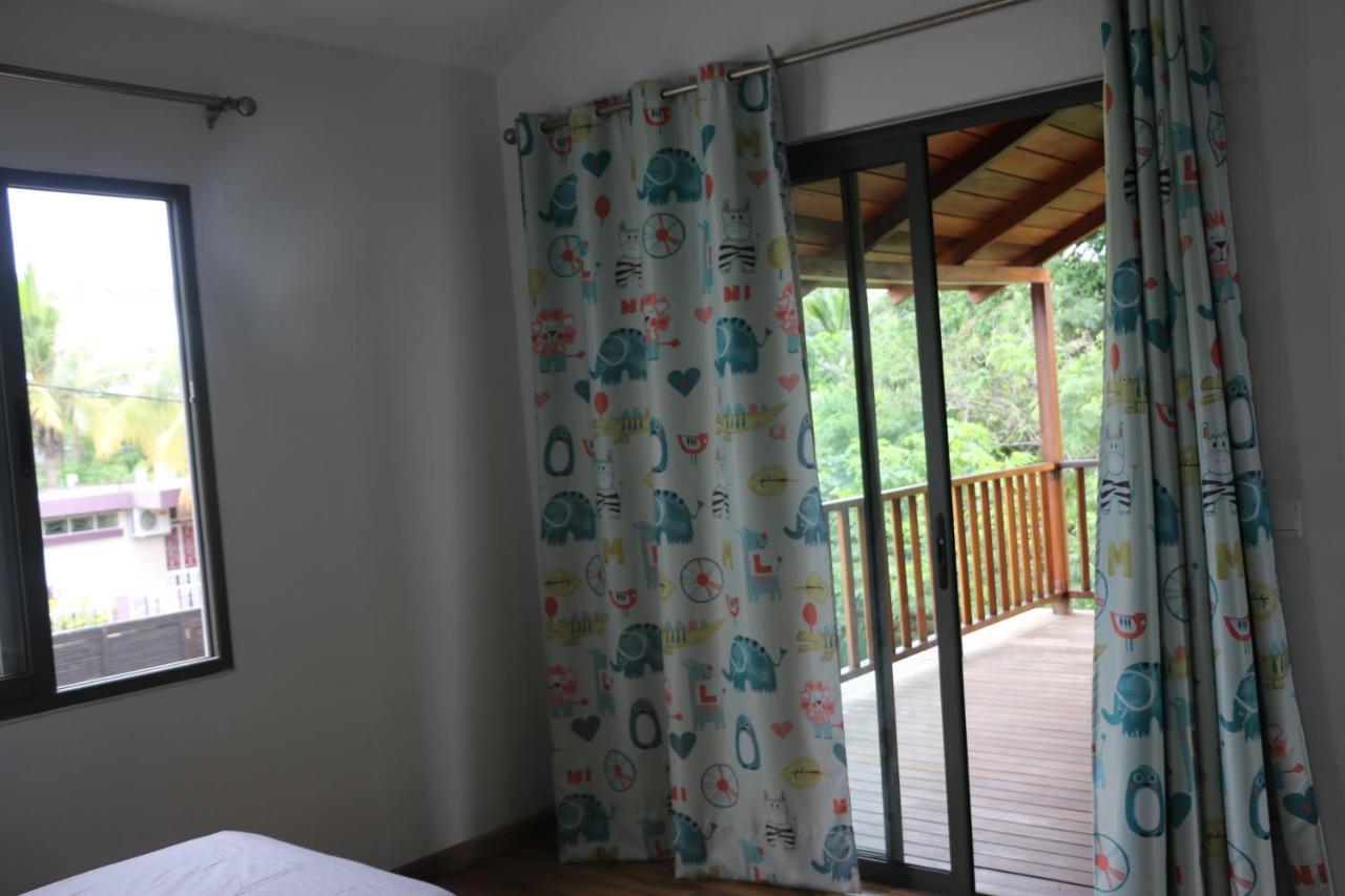 Keha Properties Flic en Flac Экстерьер фото